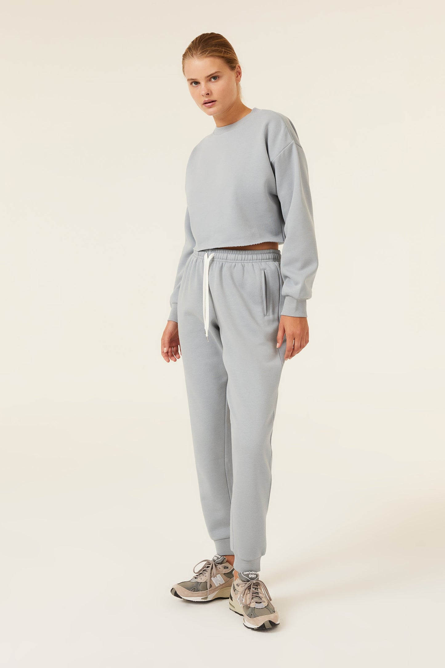 CARTER CLASSIC CROP SWEAT