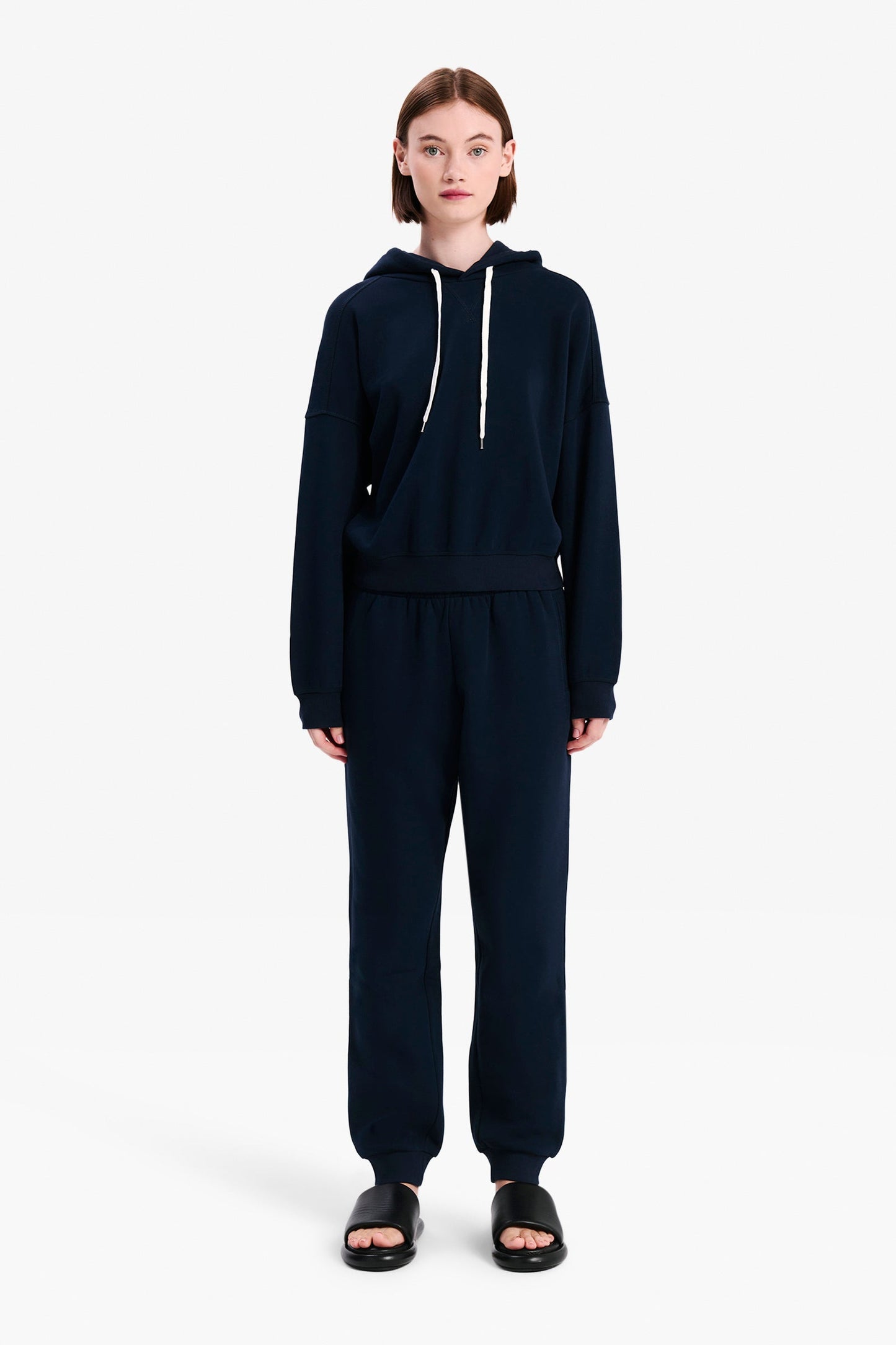 CARTER CLASSIC HOODIE