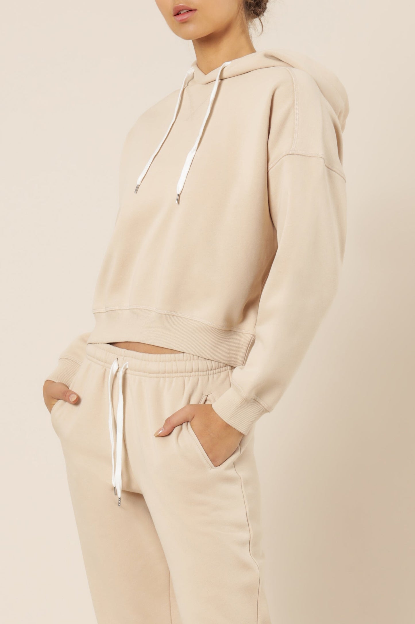 CARTER CLASSIC HOODIE