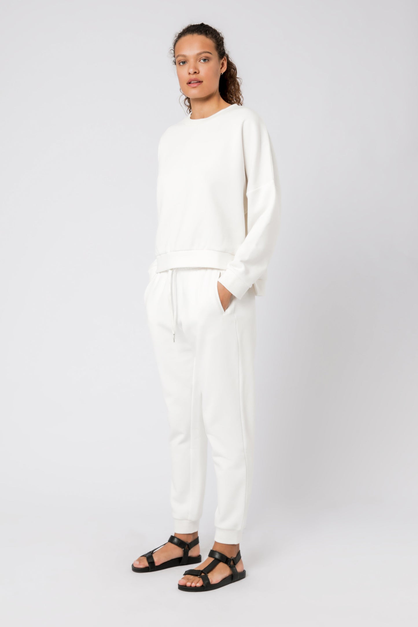 CARTER CLASSIC OVERSIZED SWEAT
