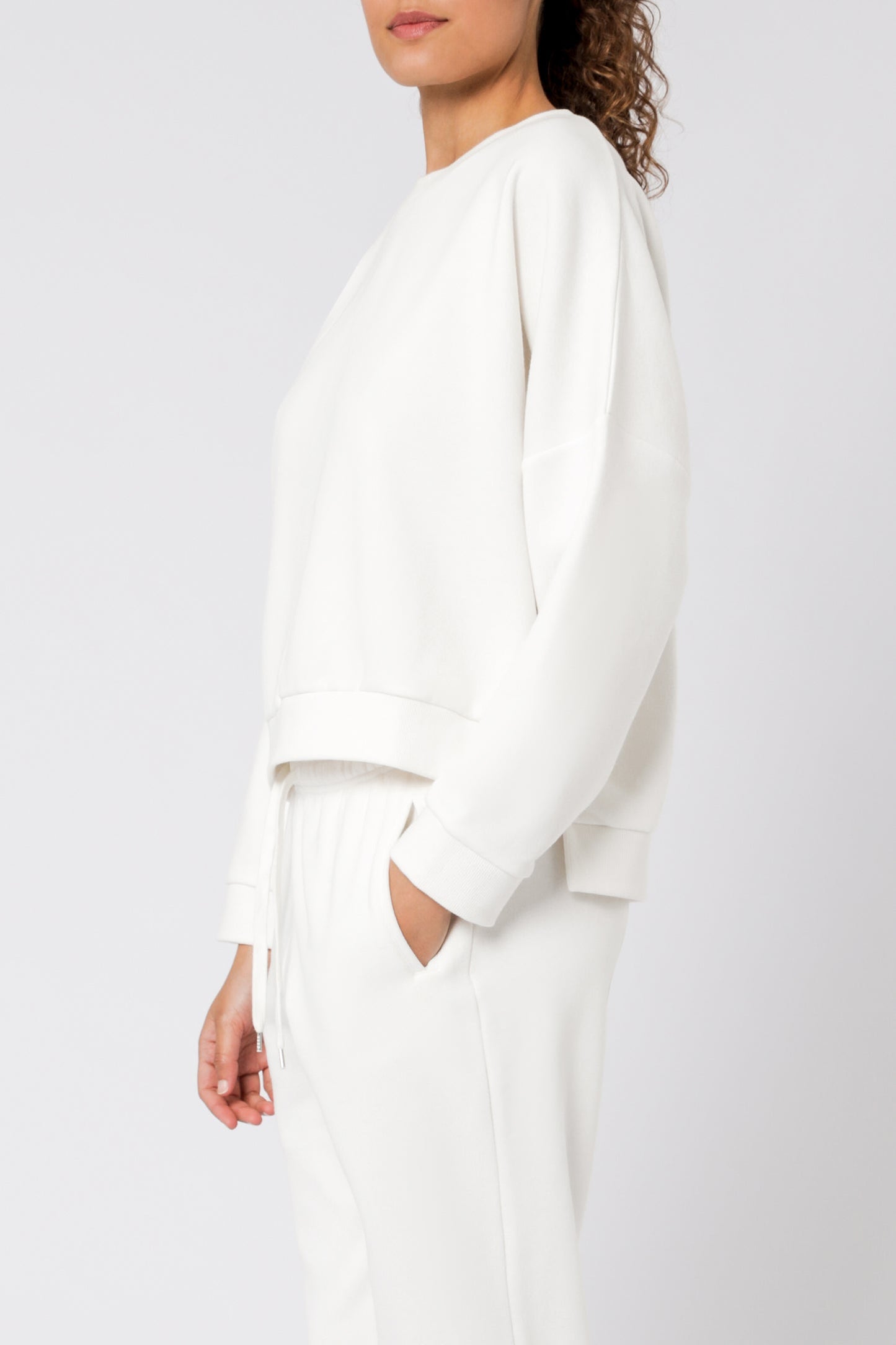 CARTER CLASSIC OVERSIZED SWEAT