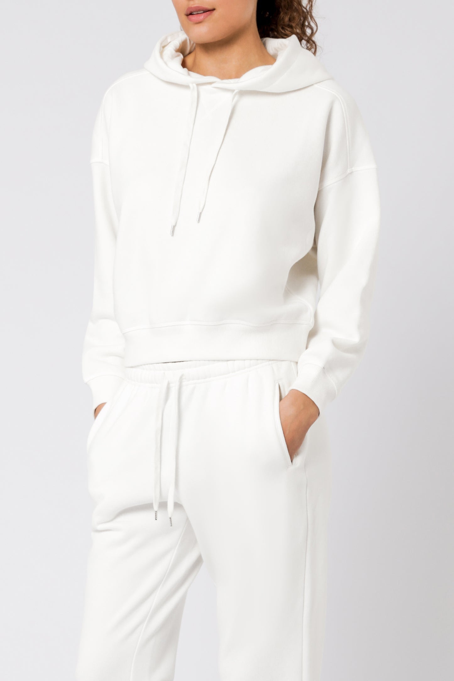CARTER CLASSIC HOODIE