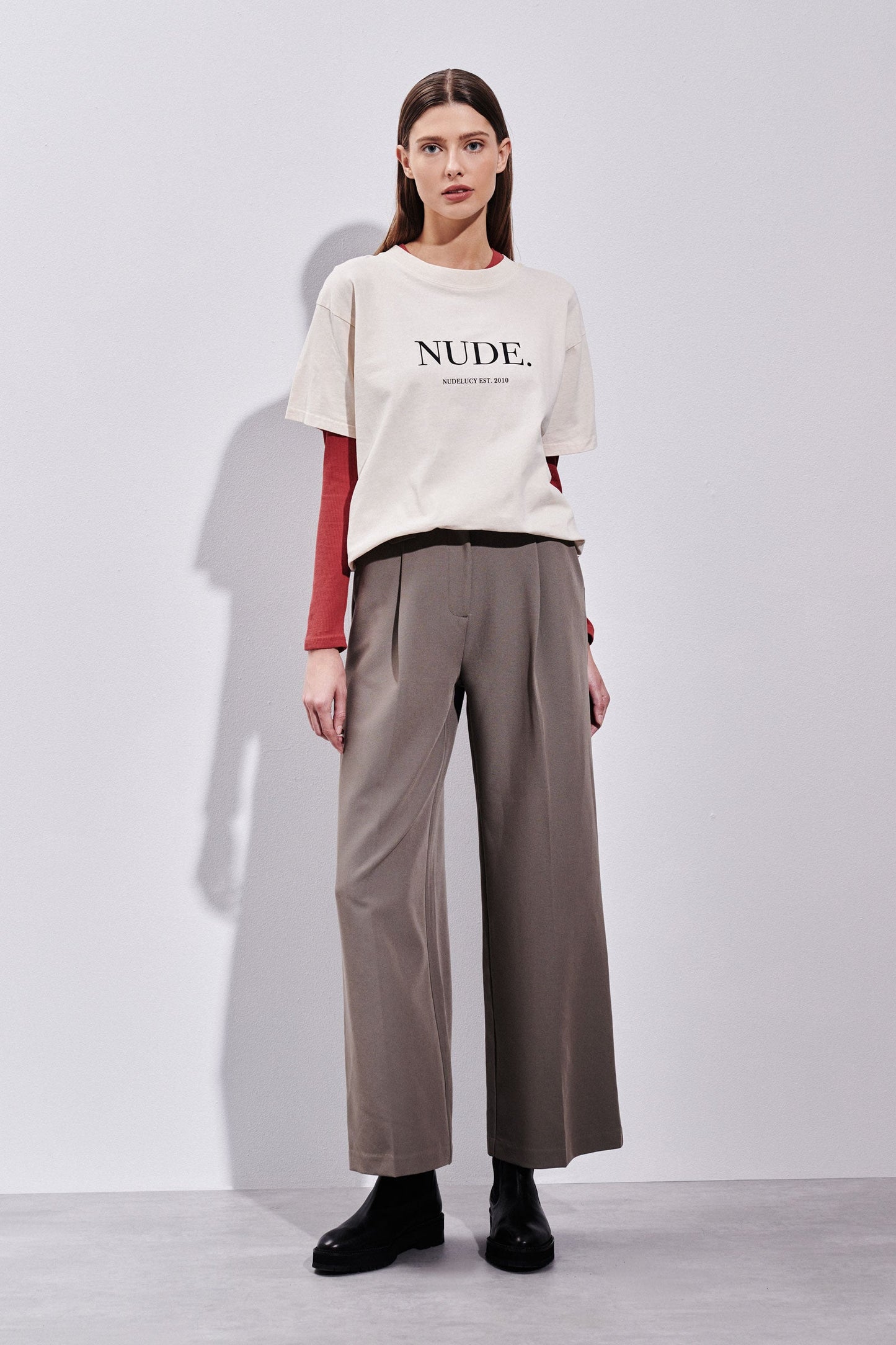 NUDE. ORGANIC BOYFRIEND TEE