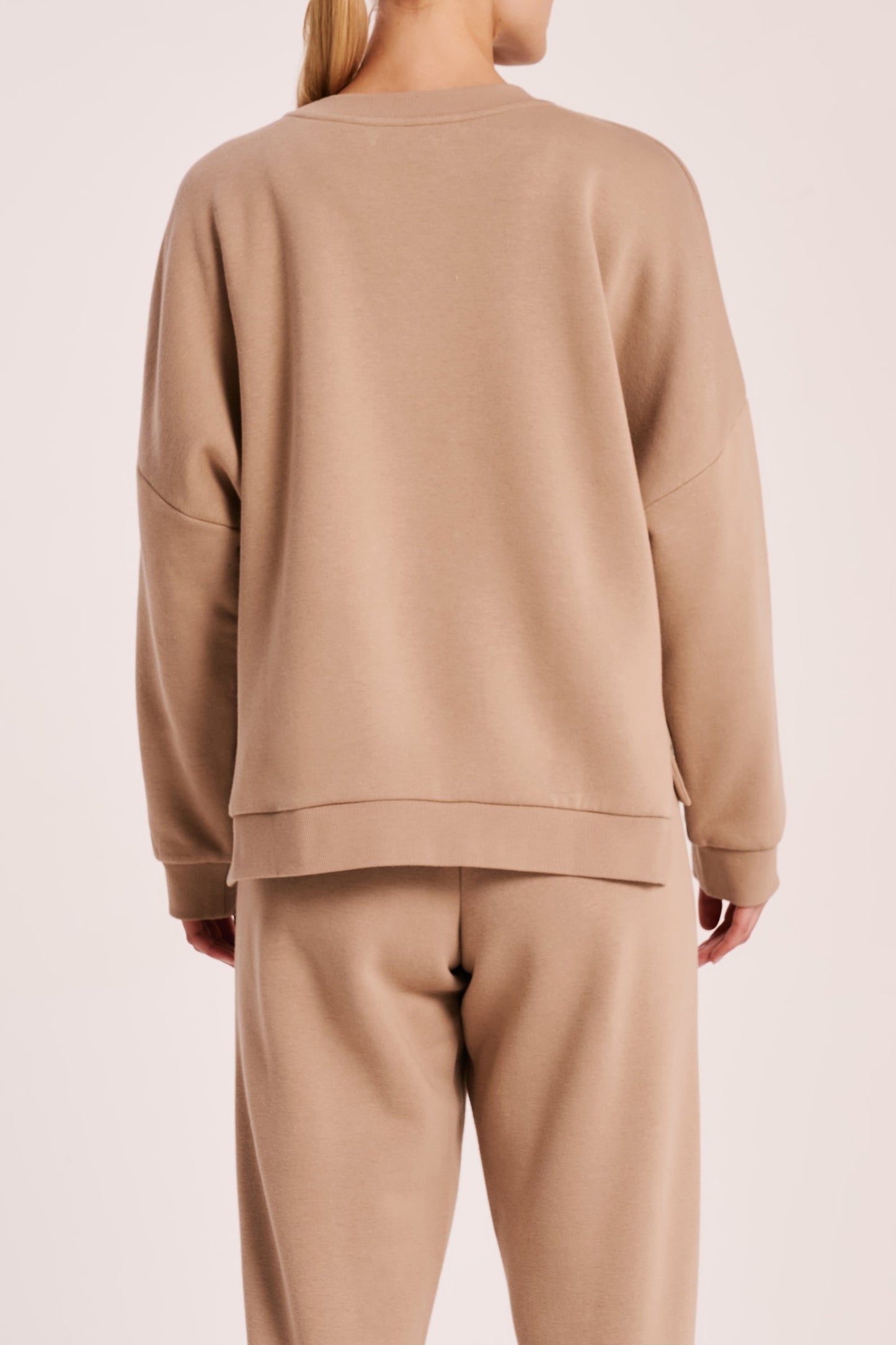 CARTER CLASSIC OVERSIZED SWEAT