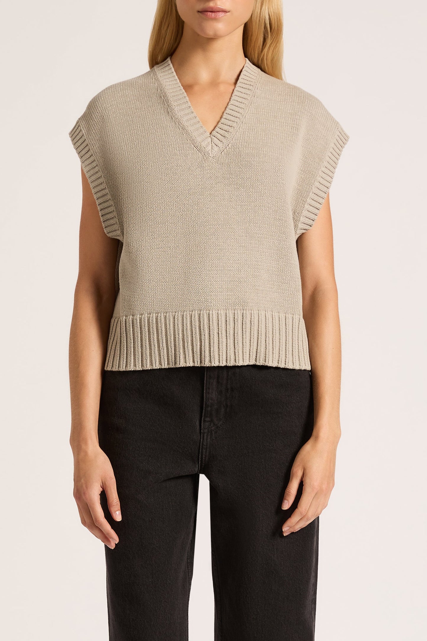 CAYO KNIT VEST