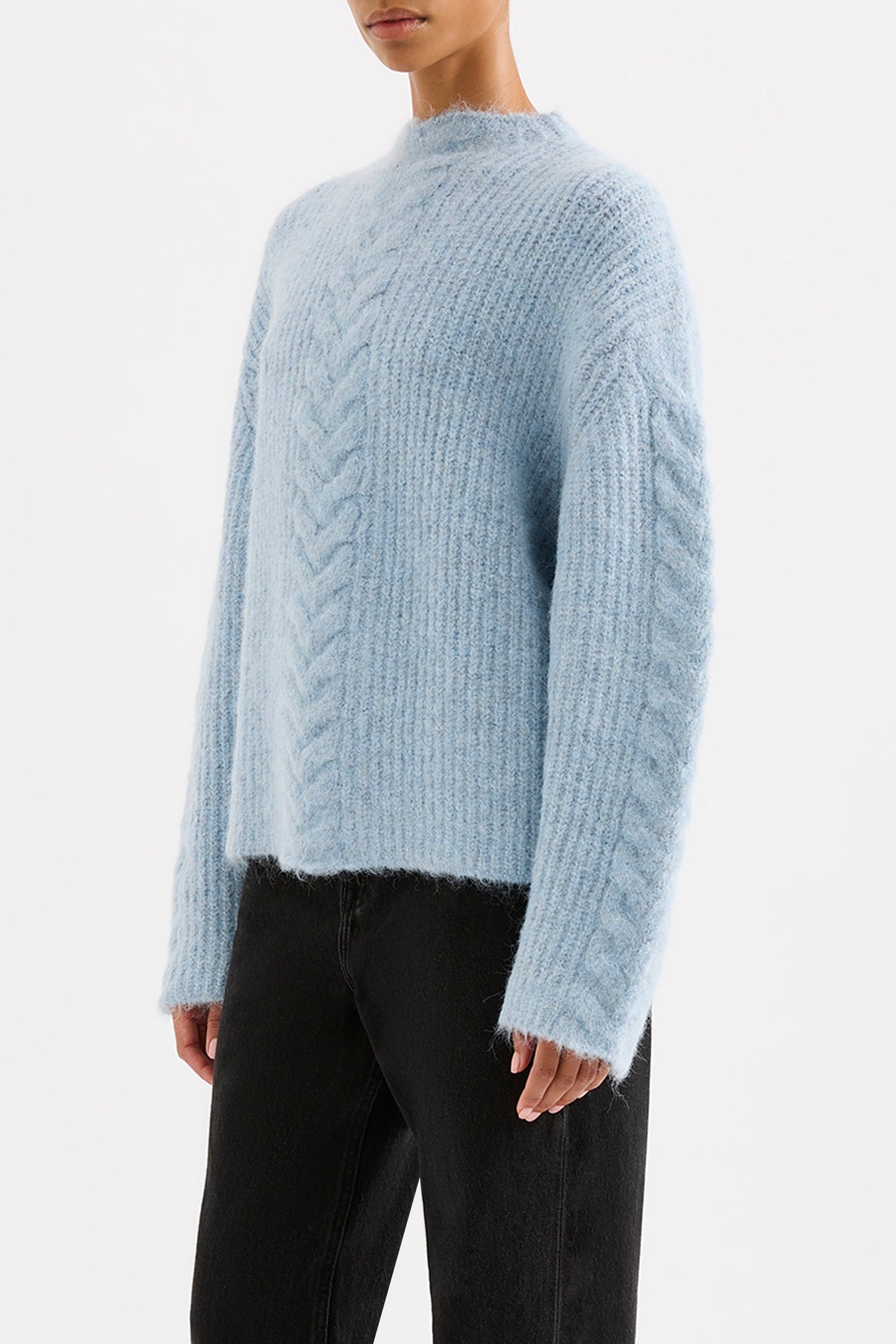 PAIGE CABLE KNIT