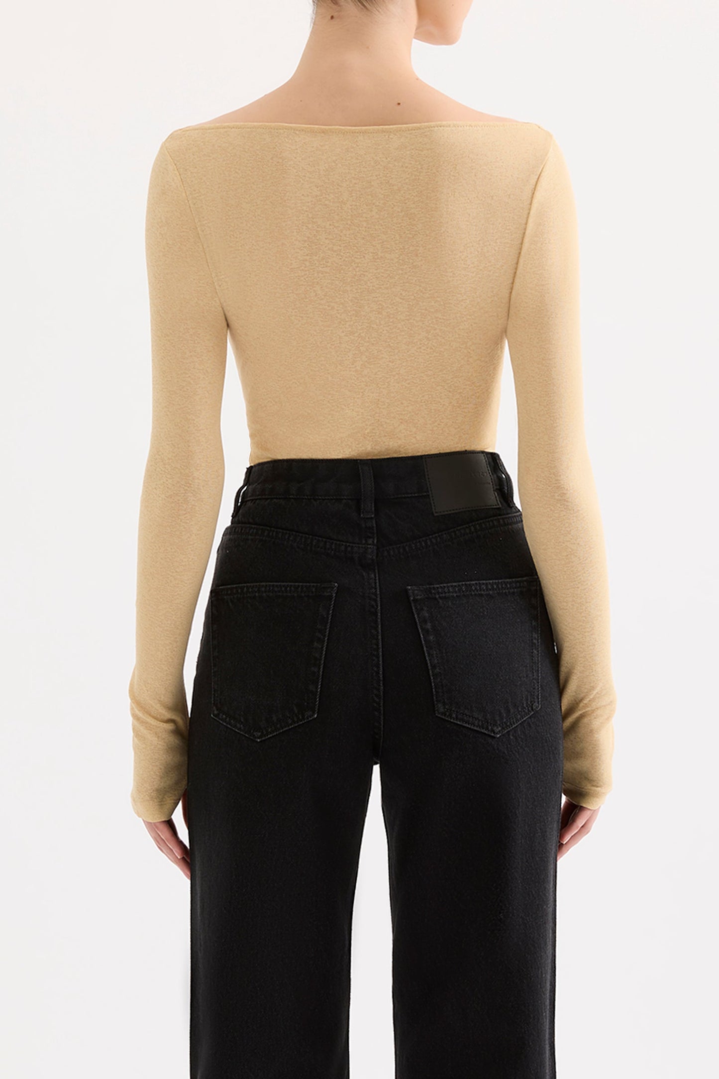 ZIEL OFF SHOULDER TOP