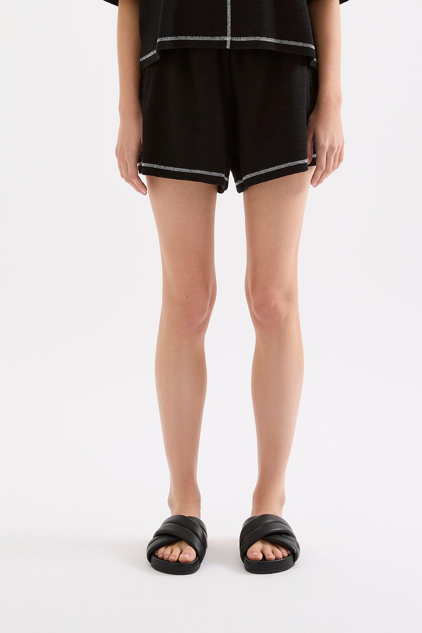 SUTTON SHORT