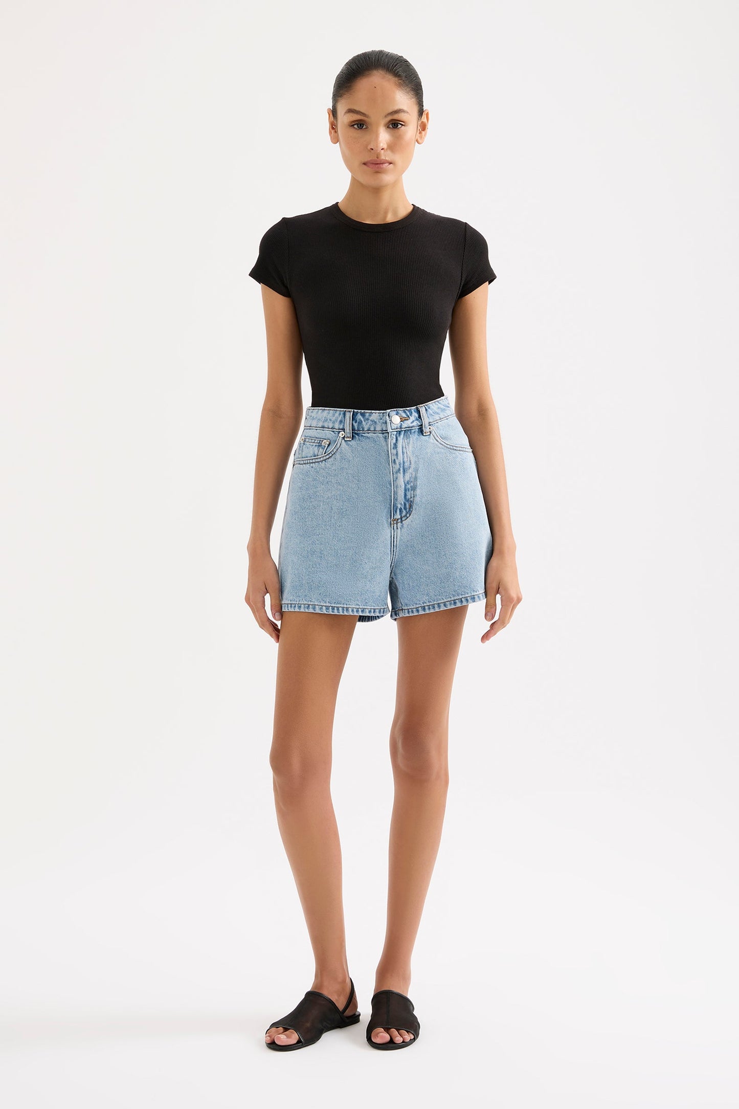 ORGANIC MOM SHORT
