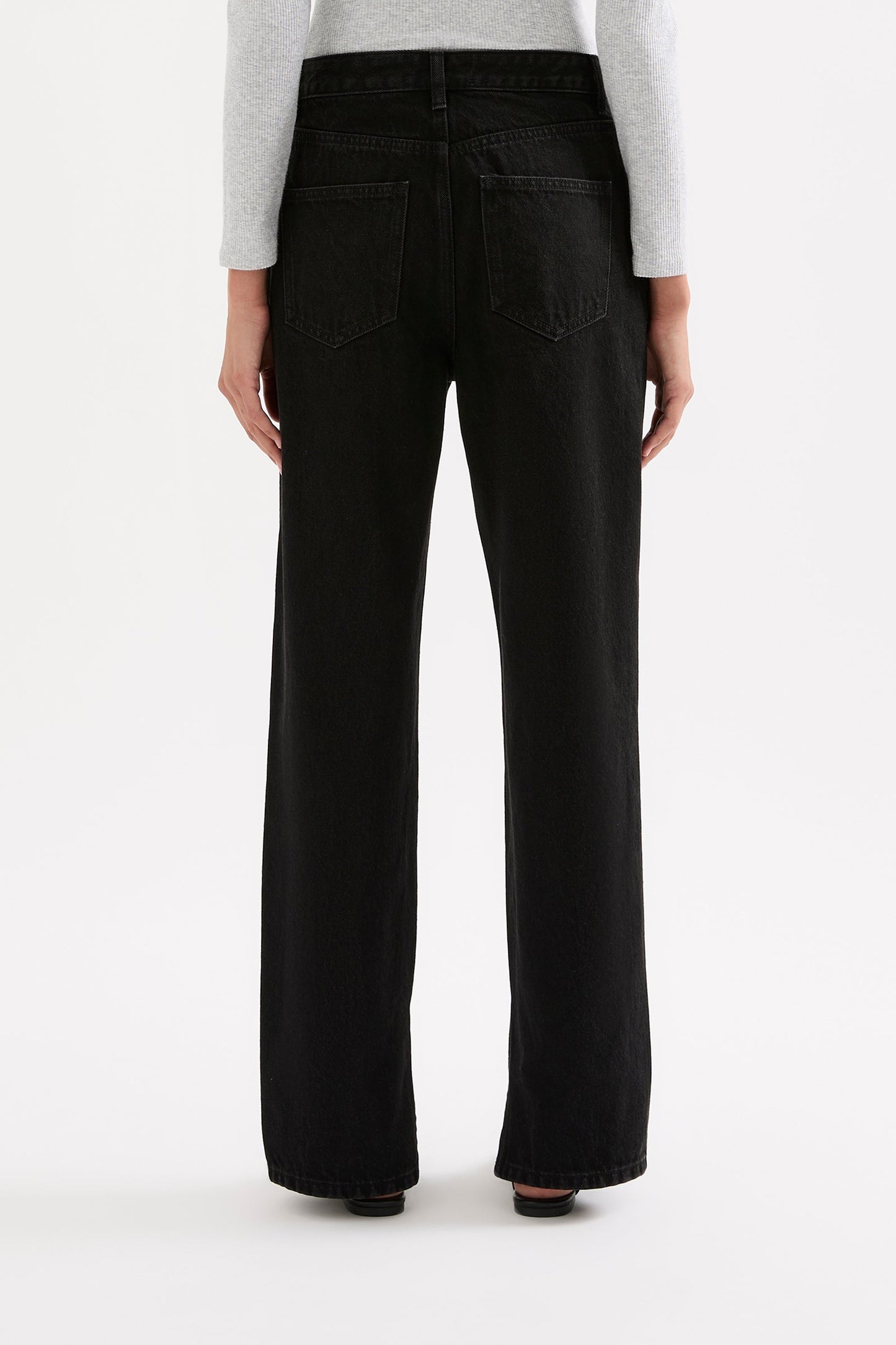 ORGANIC SPLIT HEM JEAN