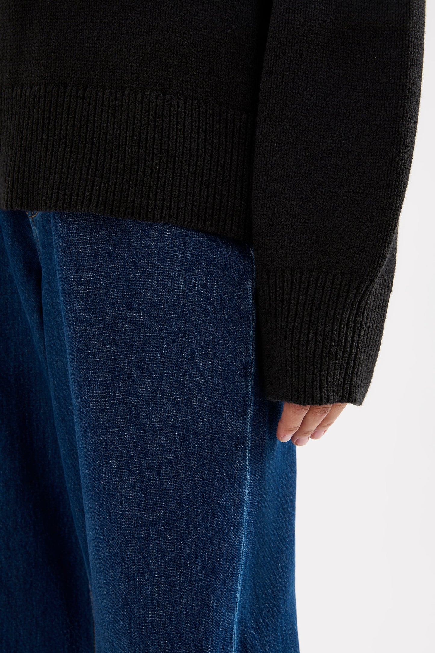 KAIA TURTLENECK