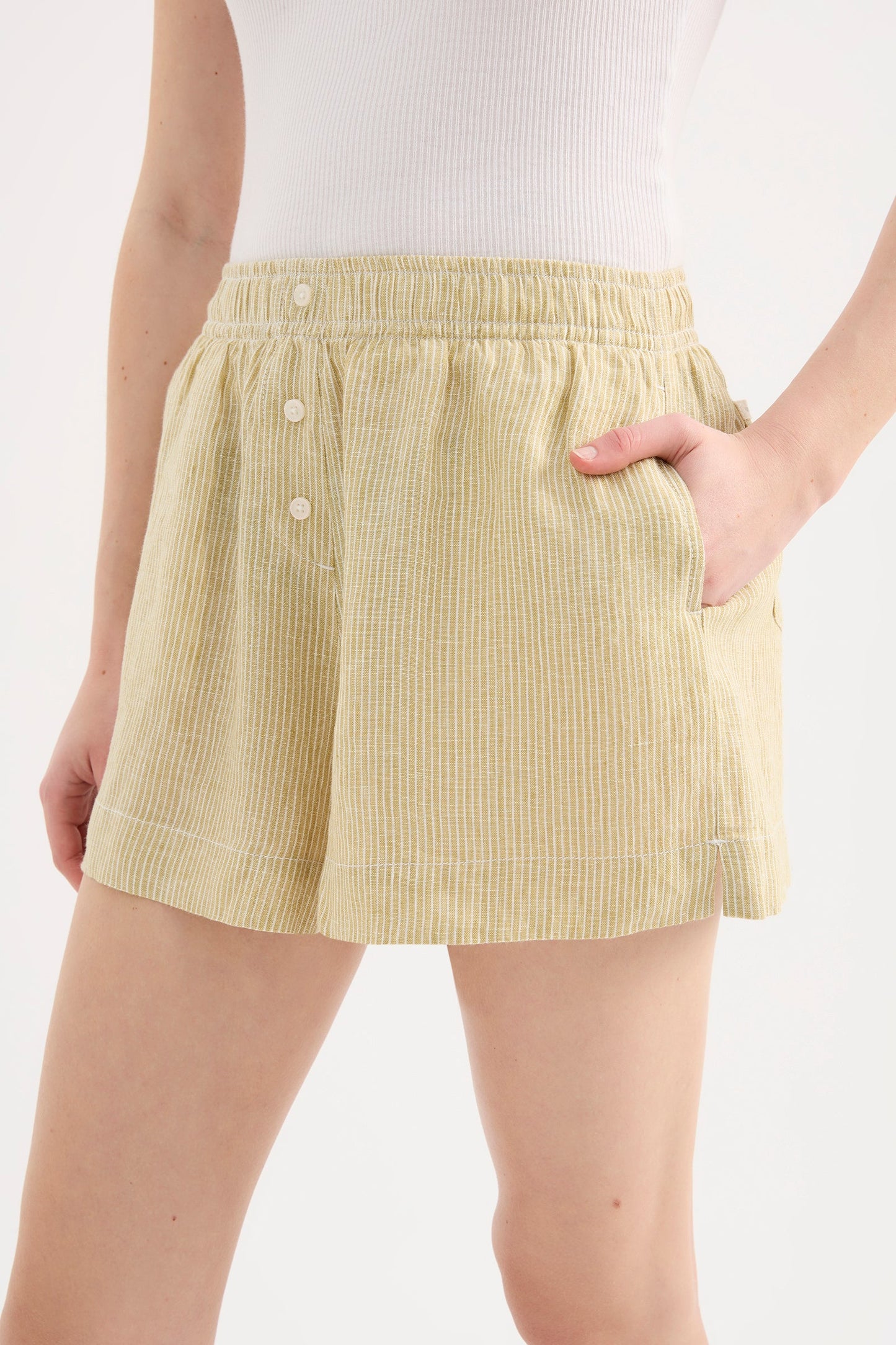 LOUNGE STRIPE LINEN SHORT