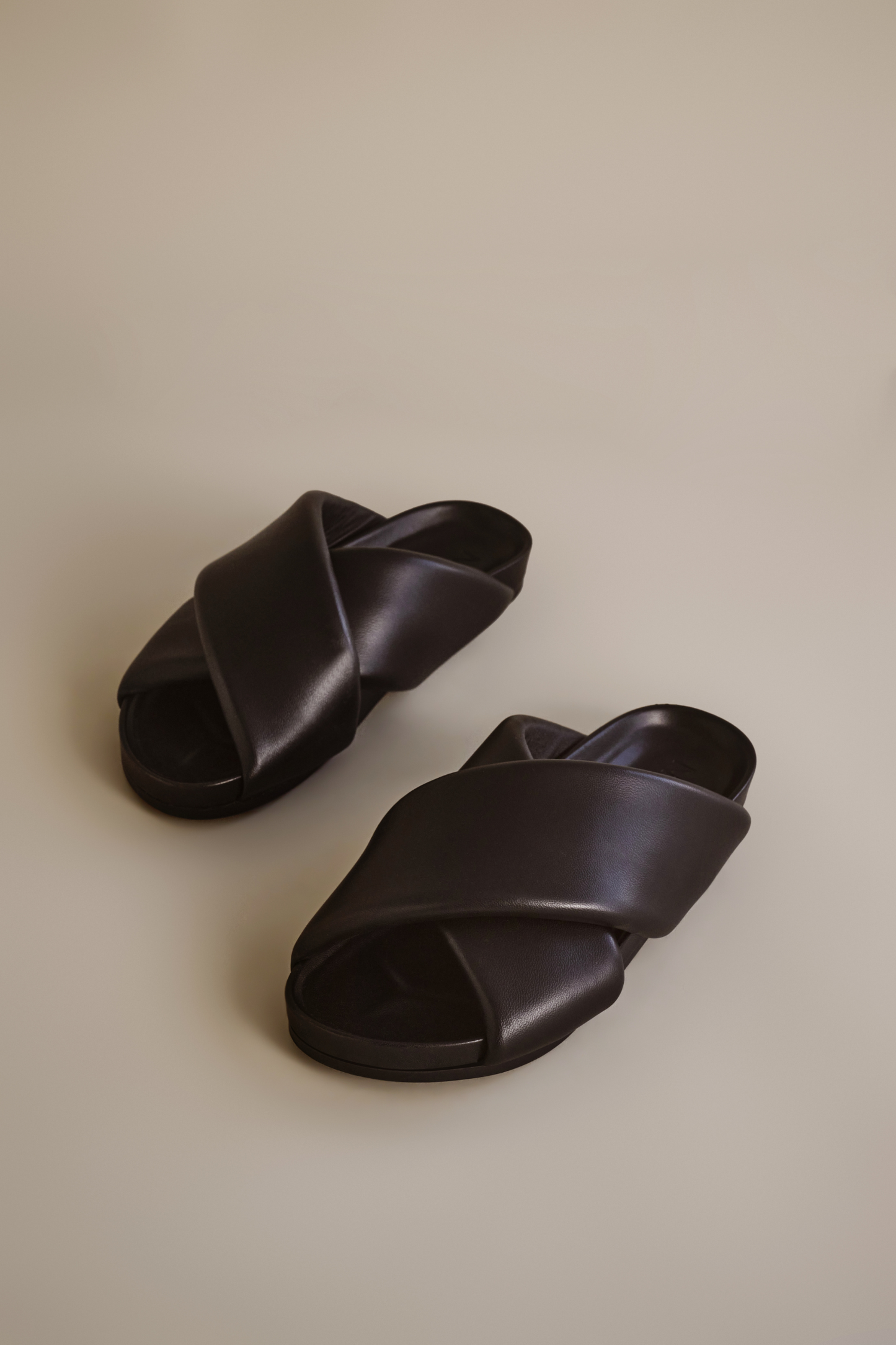 RIGBY CROSS OVER SLIDE