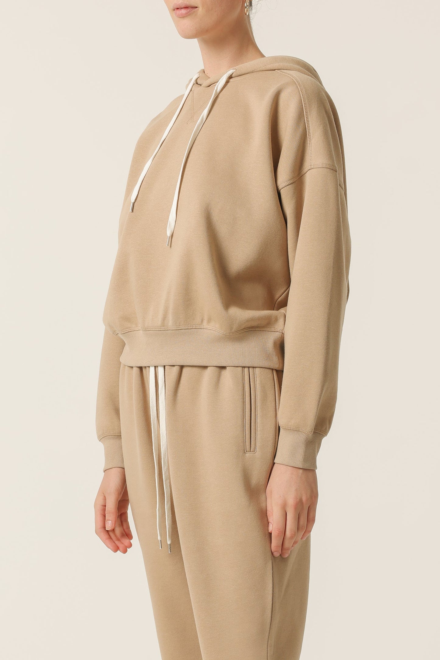 CARTER CLASSIC HOODIE