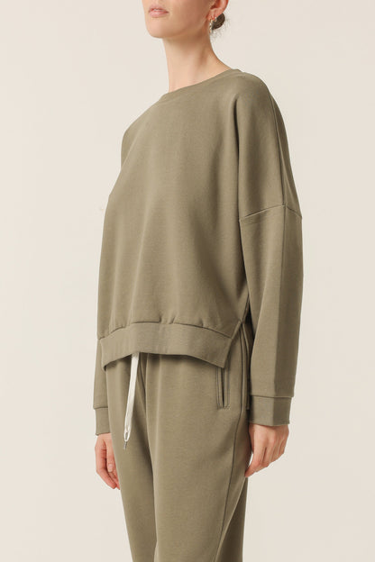 CARTER CLASSIC OVERSIZED SWEAT
