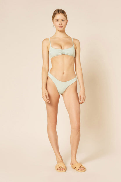 CLASSIC BANDEAU BIKINI TOP