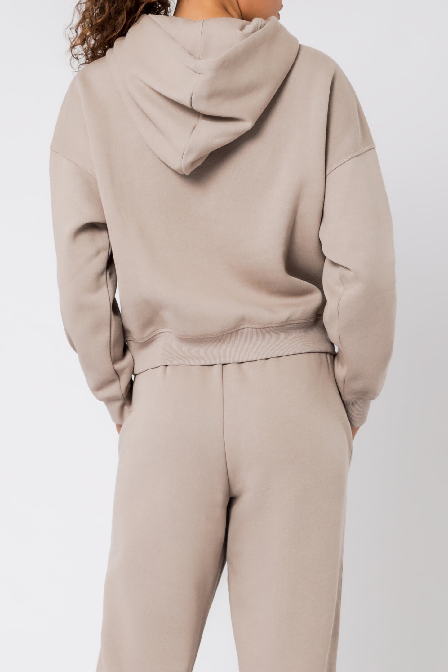 CARTER CLASSIC HOODIE