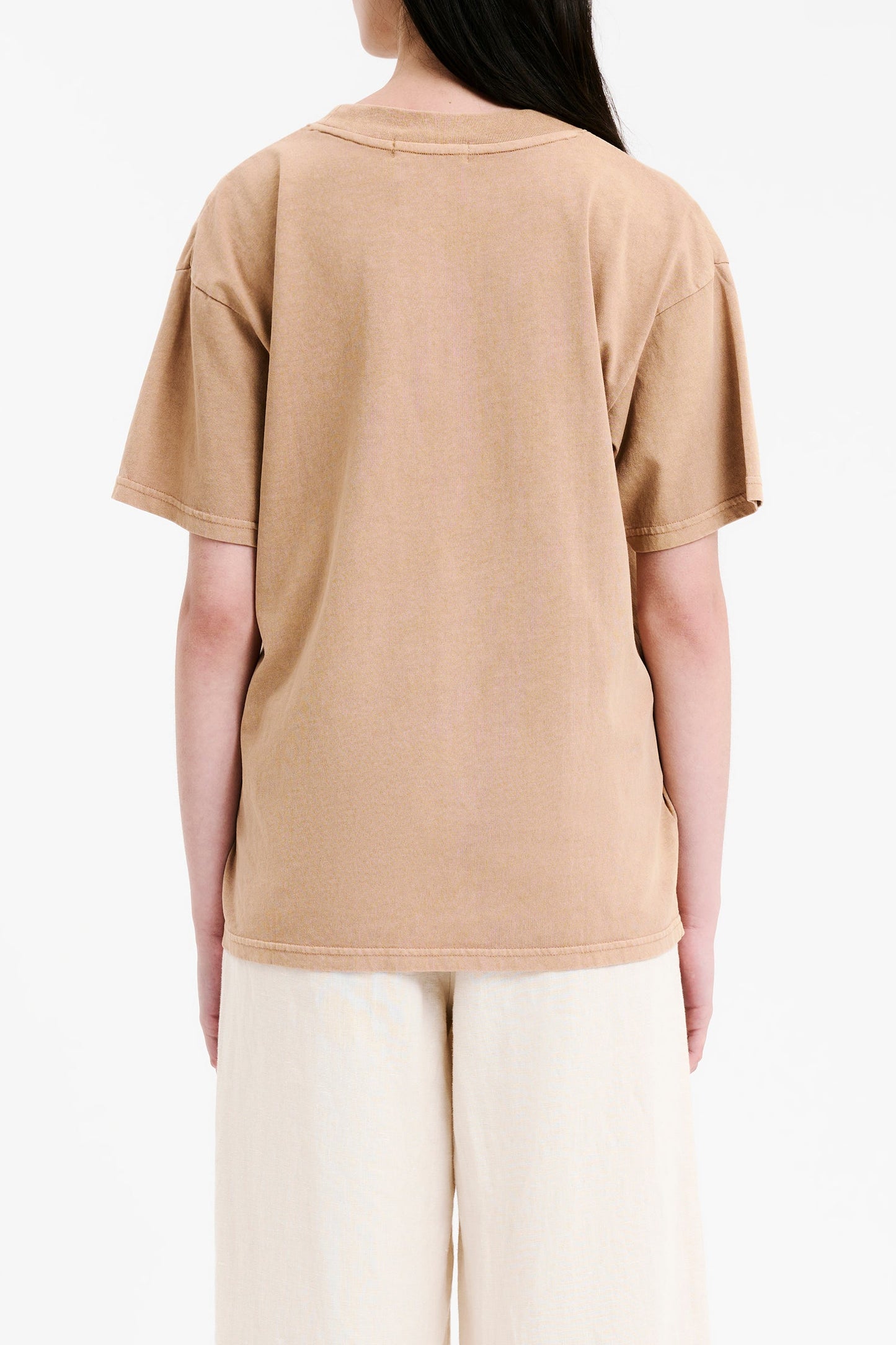 NUDE. ORGANIC BOYFRIEND TEE