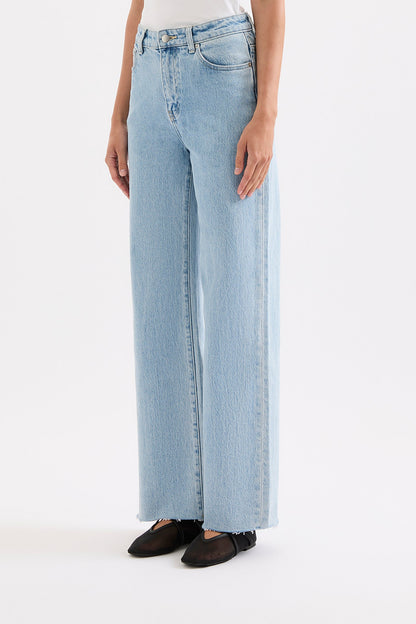 CALI STRETCH WIDE LEG JEAN