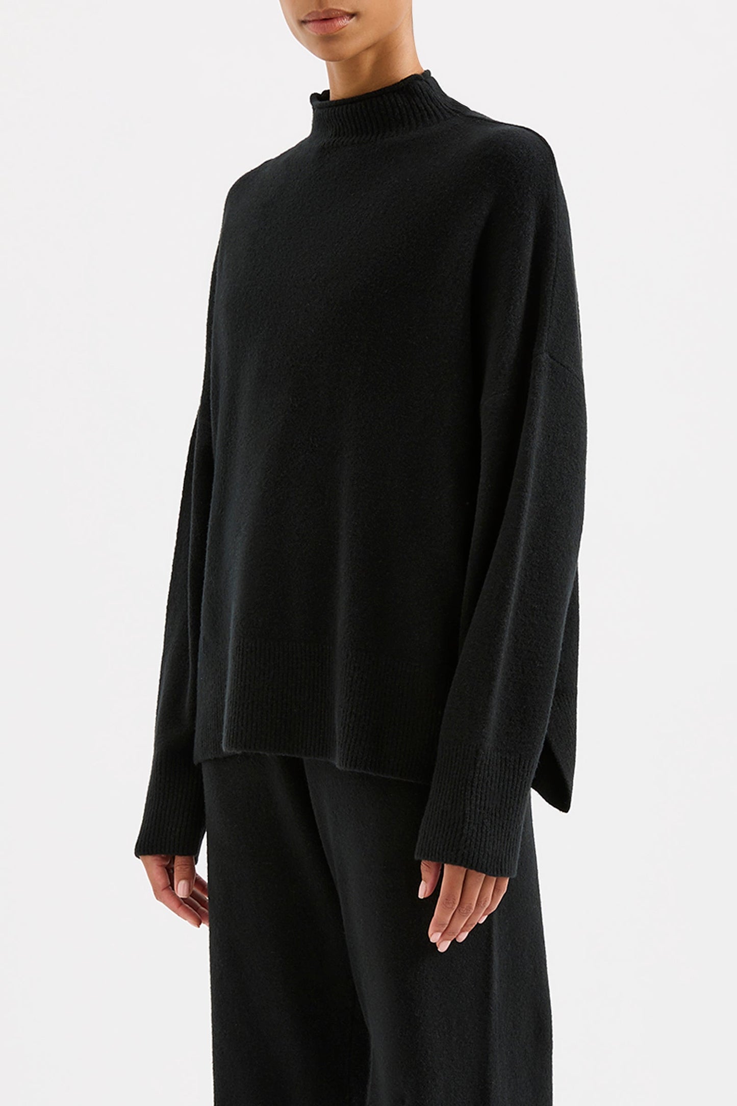 TAYLOR KNIT
