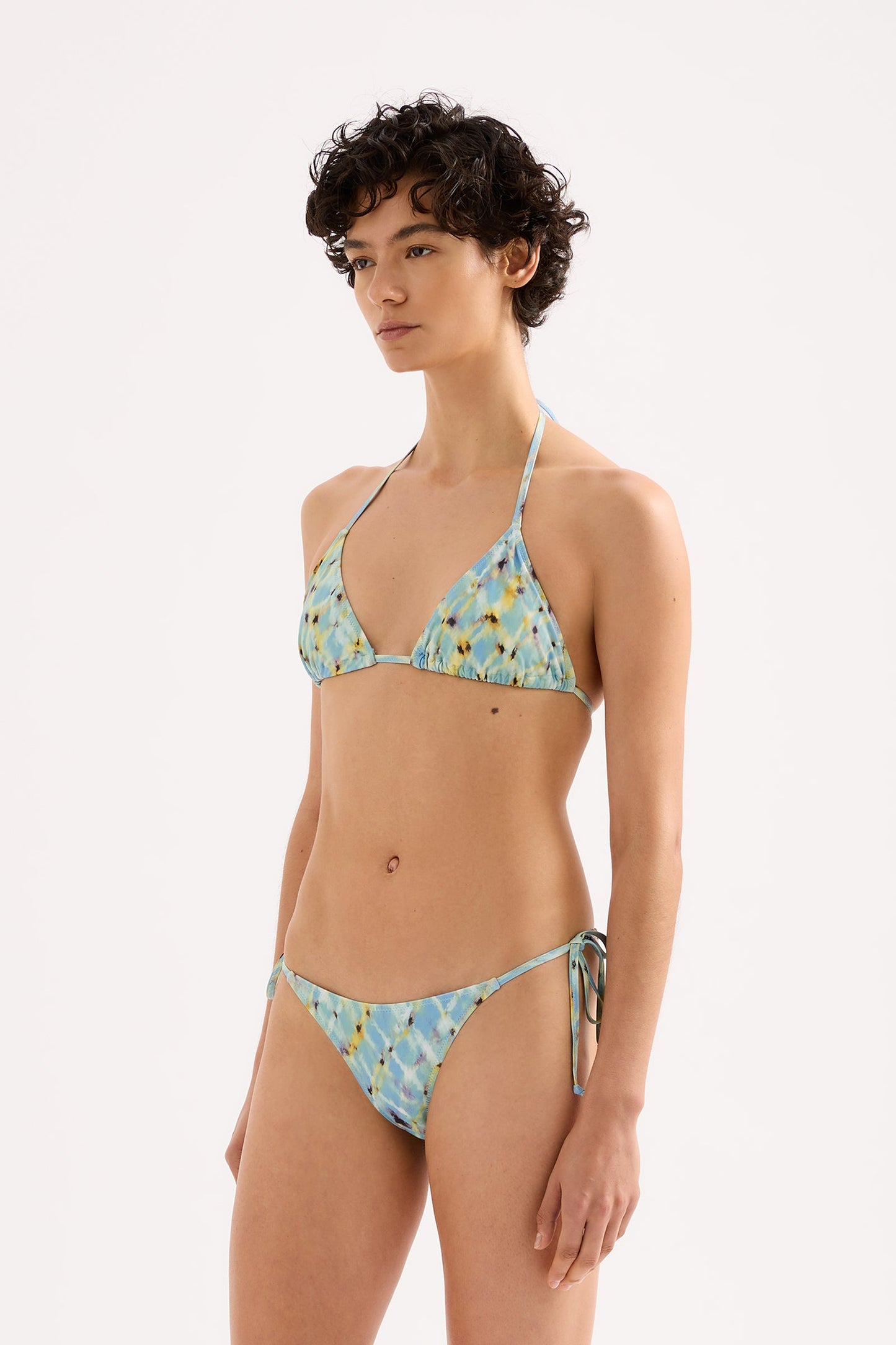 AZZURO TRIANGLE TOP
