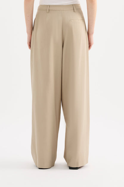 XAVIA TAILORED PANT