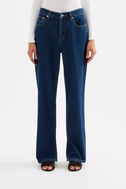 ORGANIC SPLIT HEM JEAN