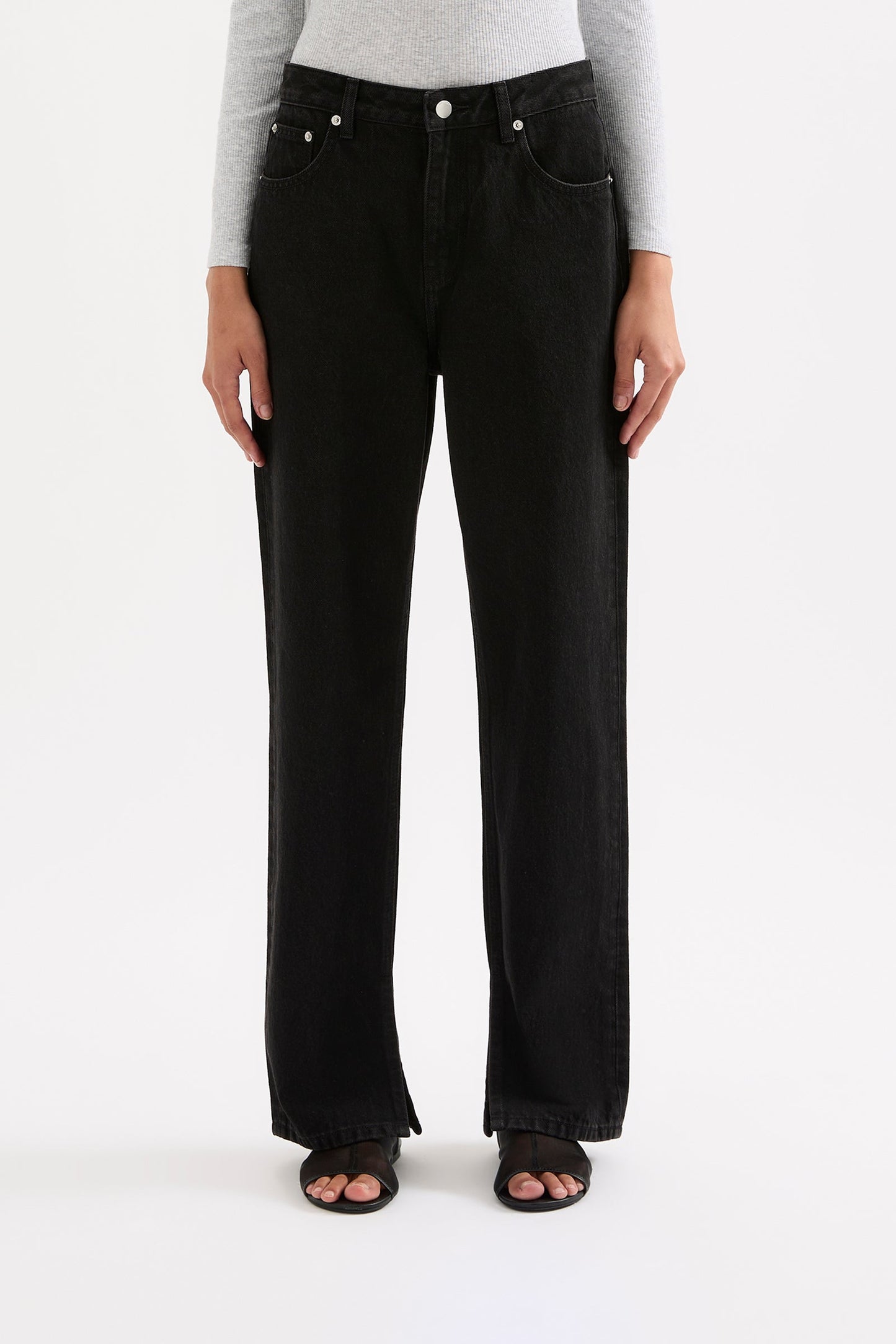 ORGANIC SPLIT HEM JEAN