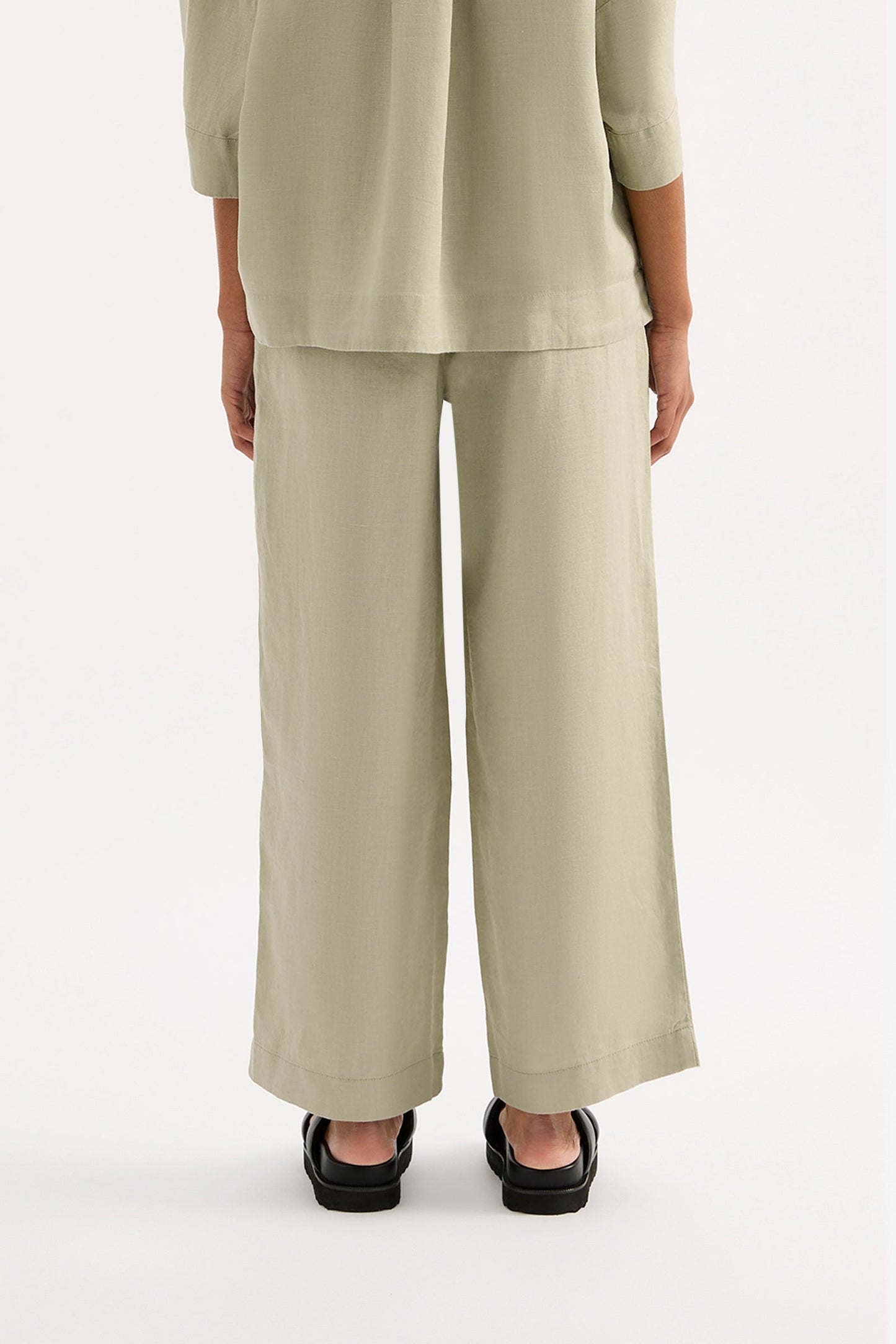 LOUNGE LINEN CROP PANT