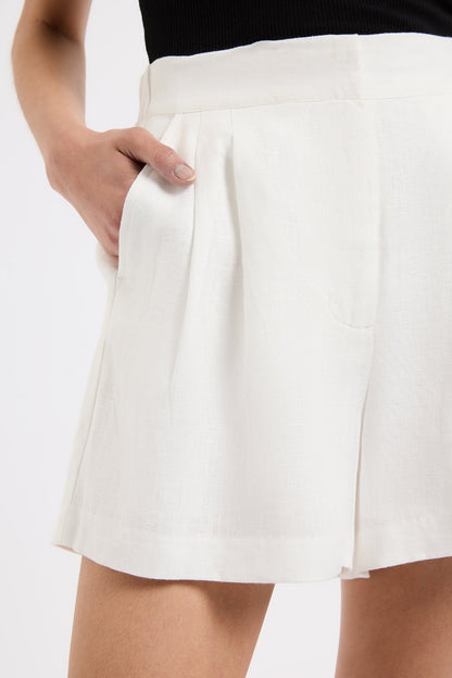 THILDA TAILORED SHORT