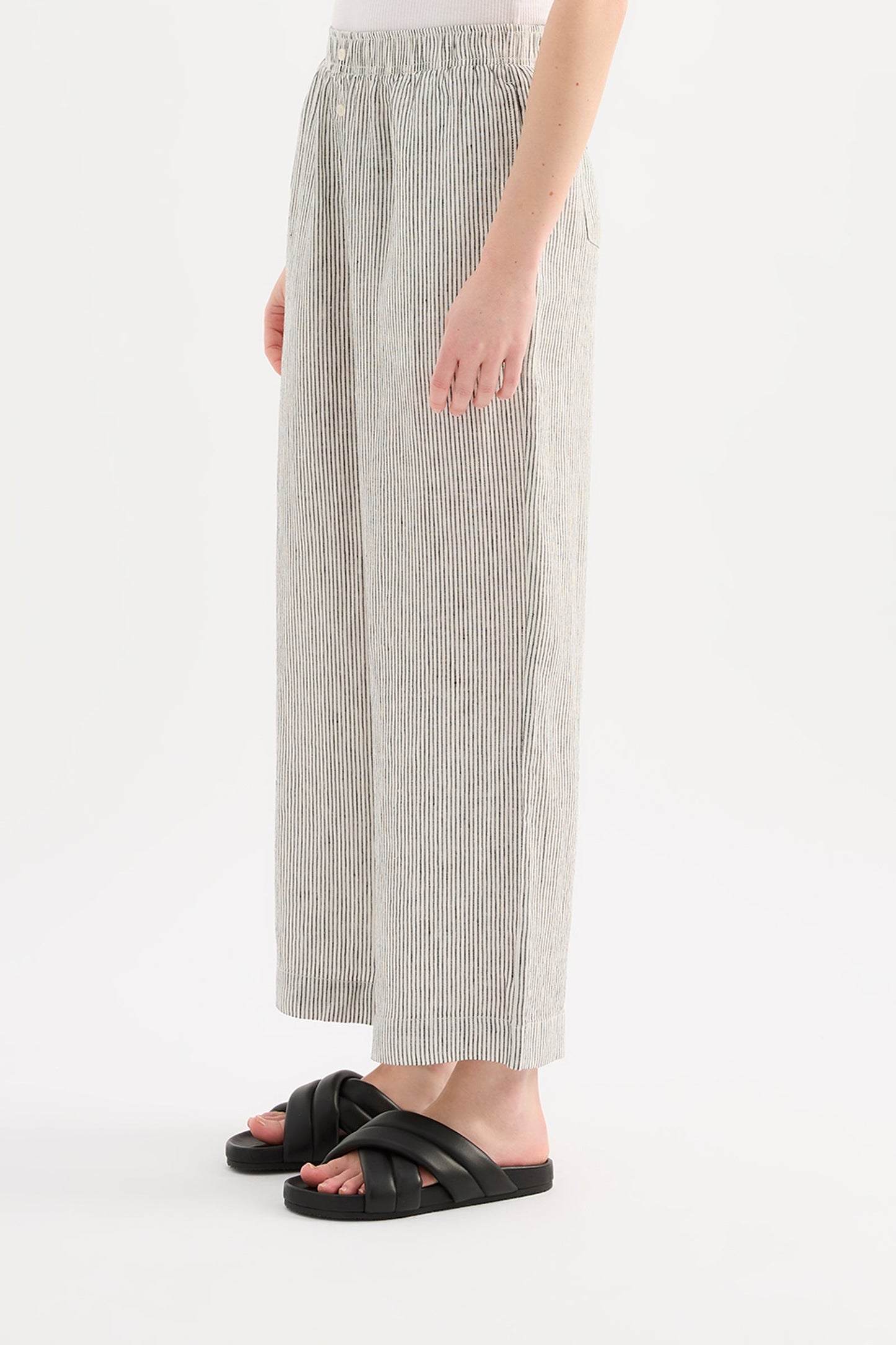 LOUNGE STRIPE LINEN CROP PANT