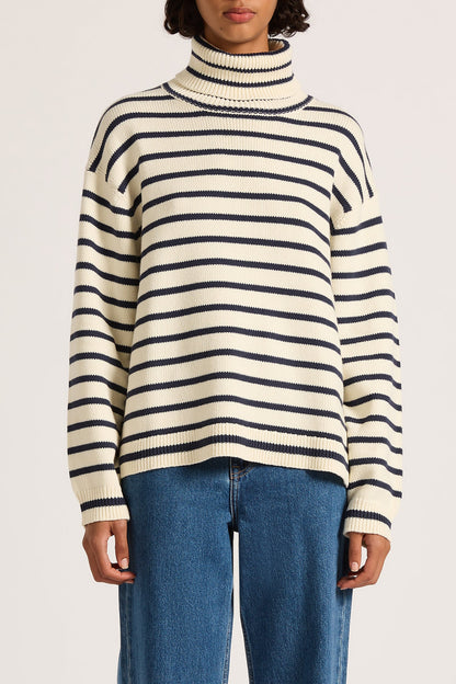 KAI TURTLENECK