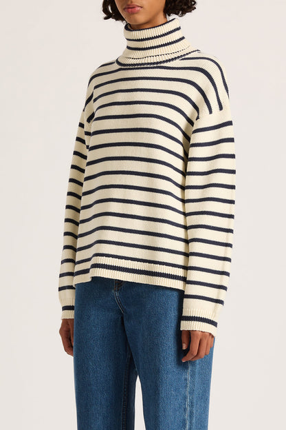 KAI TURTLENECK