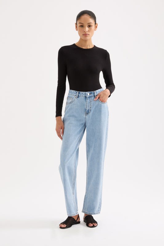 ORGANIC SPLIT HEM JEAN
